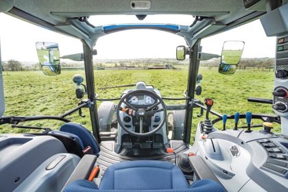 294 1 do pliku 6651 New Holland T5 115 Tier4A 17 G 001