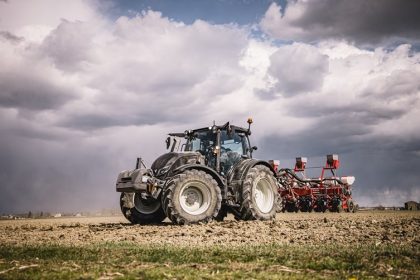 302 1 01 do pliku 6661 valtra n series